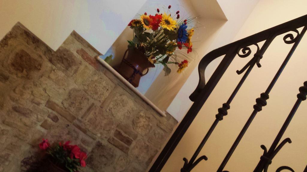 Il Ciclamino Bed And Breakfast Ascoli Piceno Bagian luar foto