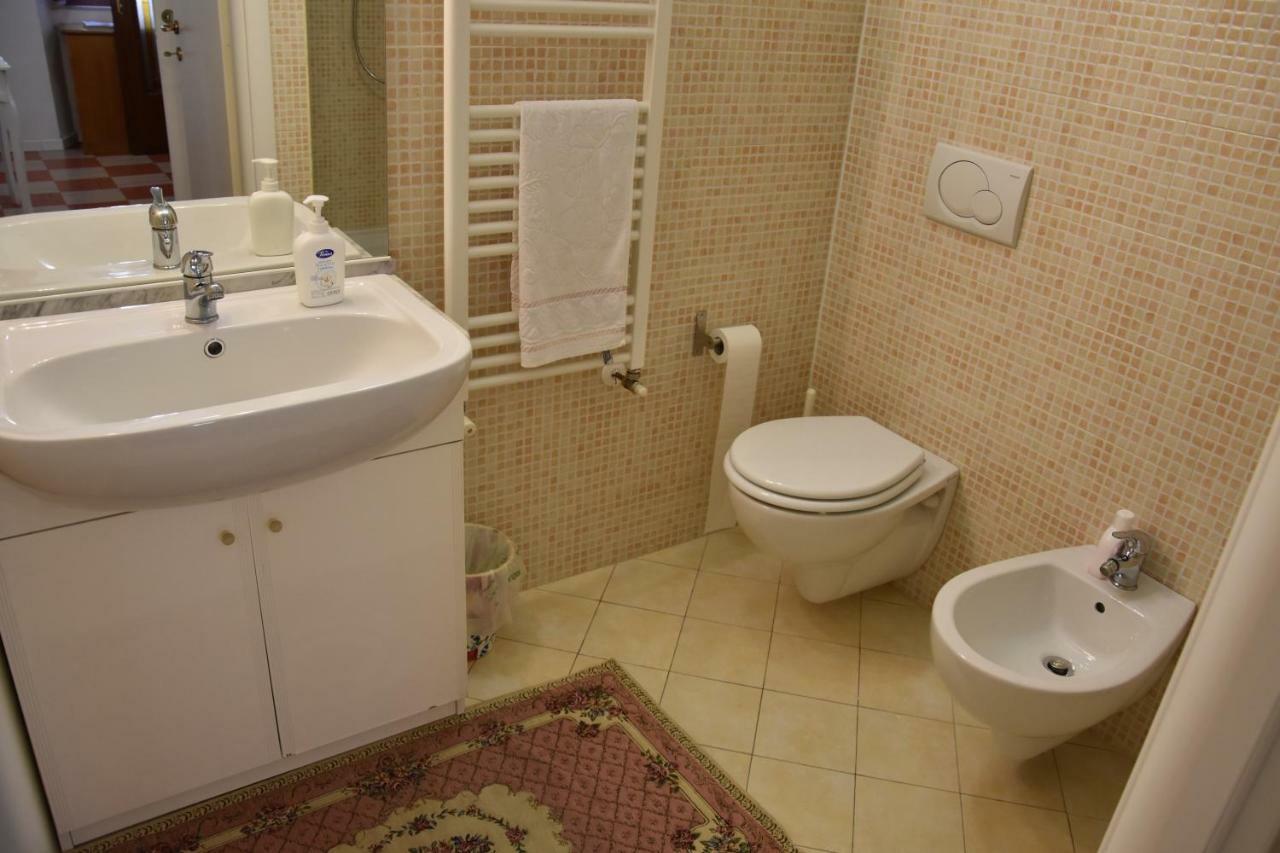 Il Ciclamino Bed And Breakfast Ascoli Piceno Bagian luar foto