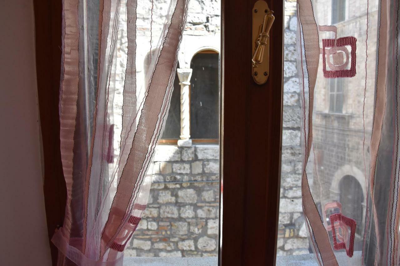 Il Ciclamino Bed And Breakfast Ascoli Piceno Bagian luar foto