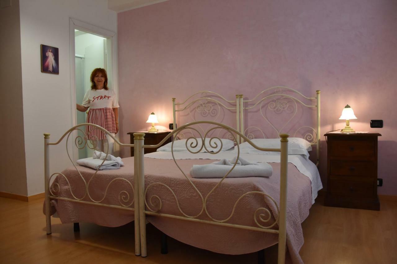 Il Ciclamino Bed And Breakfast Ascoli Piceno Bagian luar foto