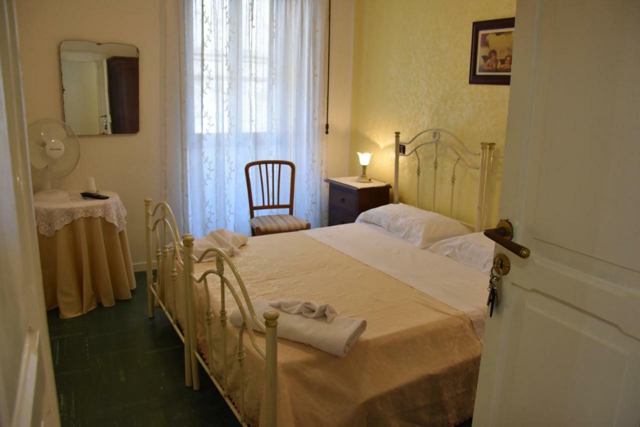 Il Ciclamino Bed And Breakfast Ascoli Piceno Bagian luar foto