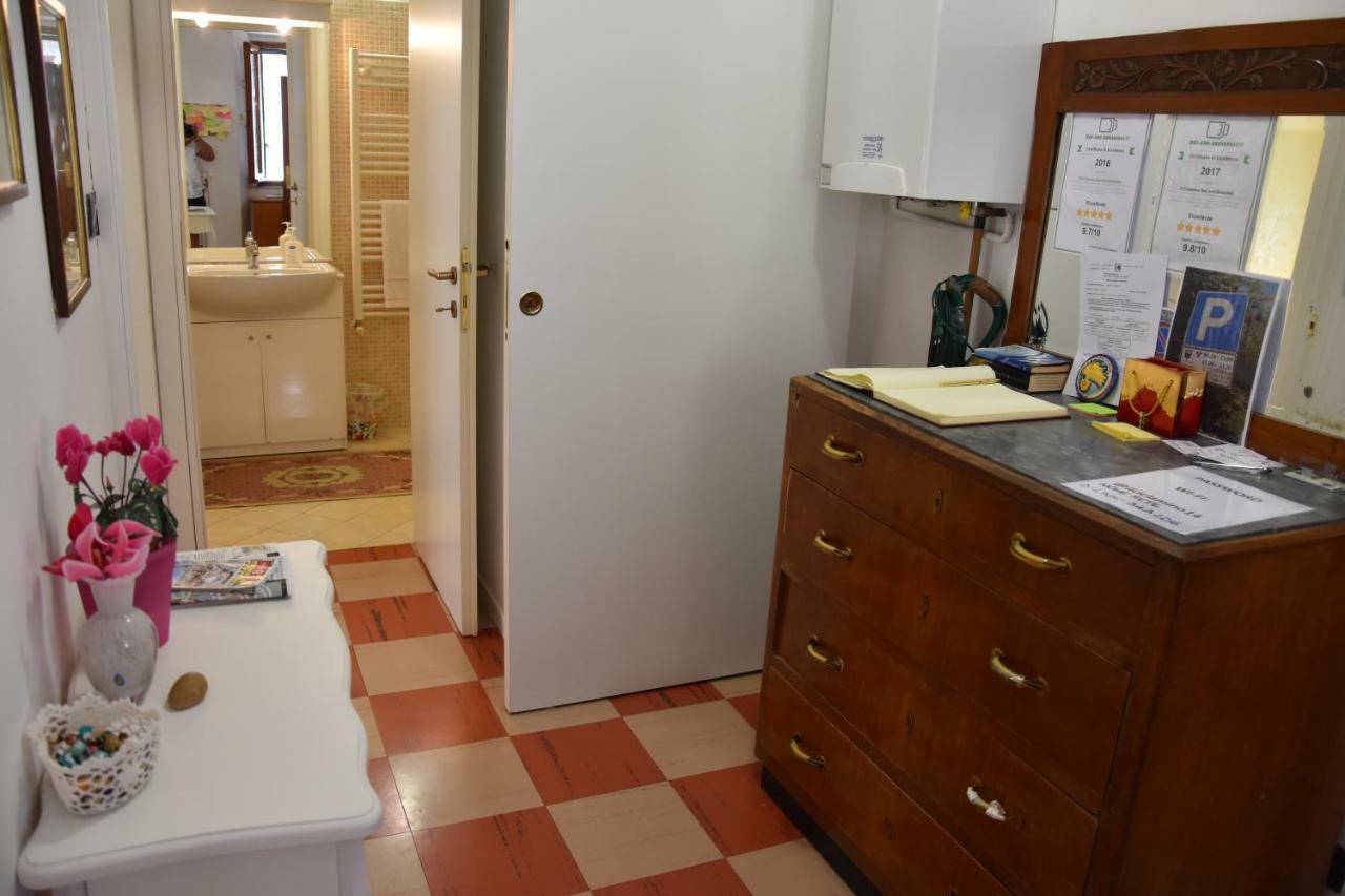 Il Ciclamino Bed And Breakfast Ascoli Piceno Bagian luar foto